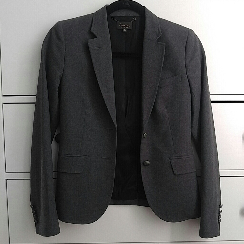 Aritzia Babaton Blazer